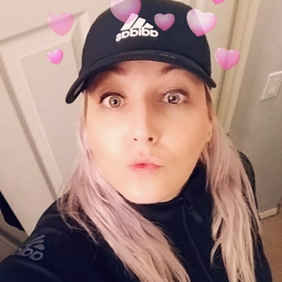 Meet your Posher, Shannon - Picture 7 of 10